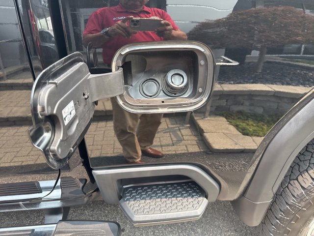 2025 Gmc Sierra 2500 HD Denali photo 7