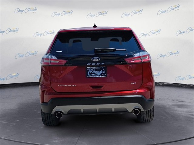 2024 Ford Edge Titanium photo 4