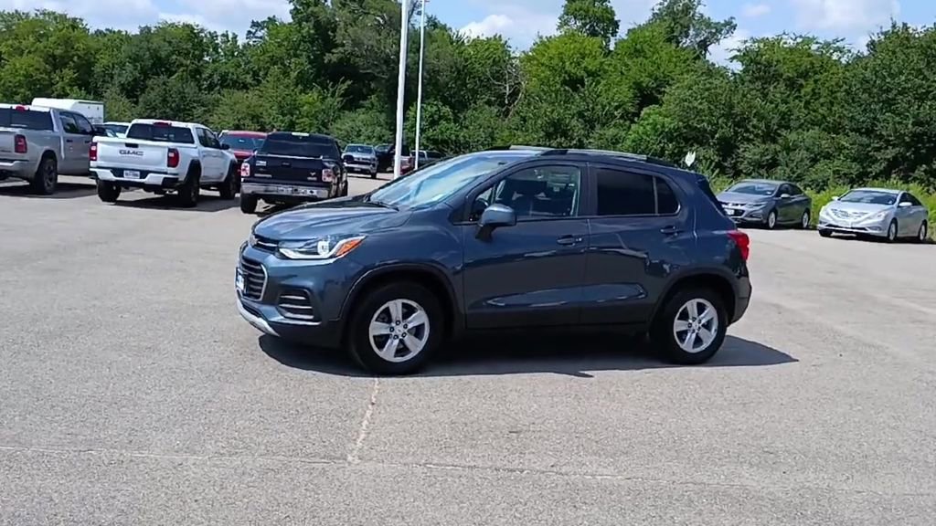 2022 Chevrolet Trax LT photo 4