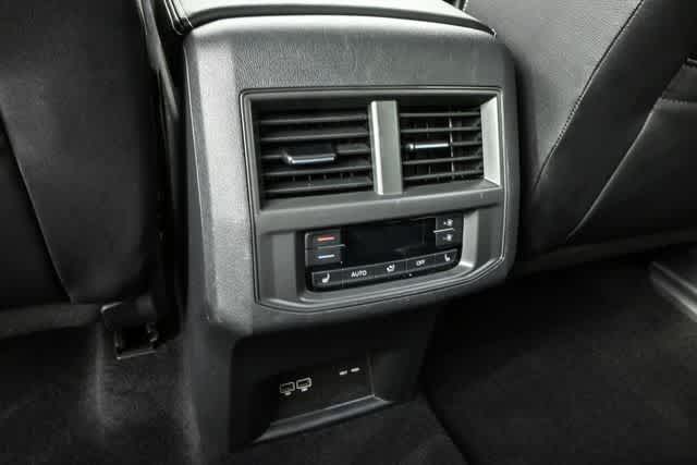 2021 Volkswagen Atlas V6 SEL Premium photo 18