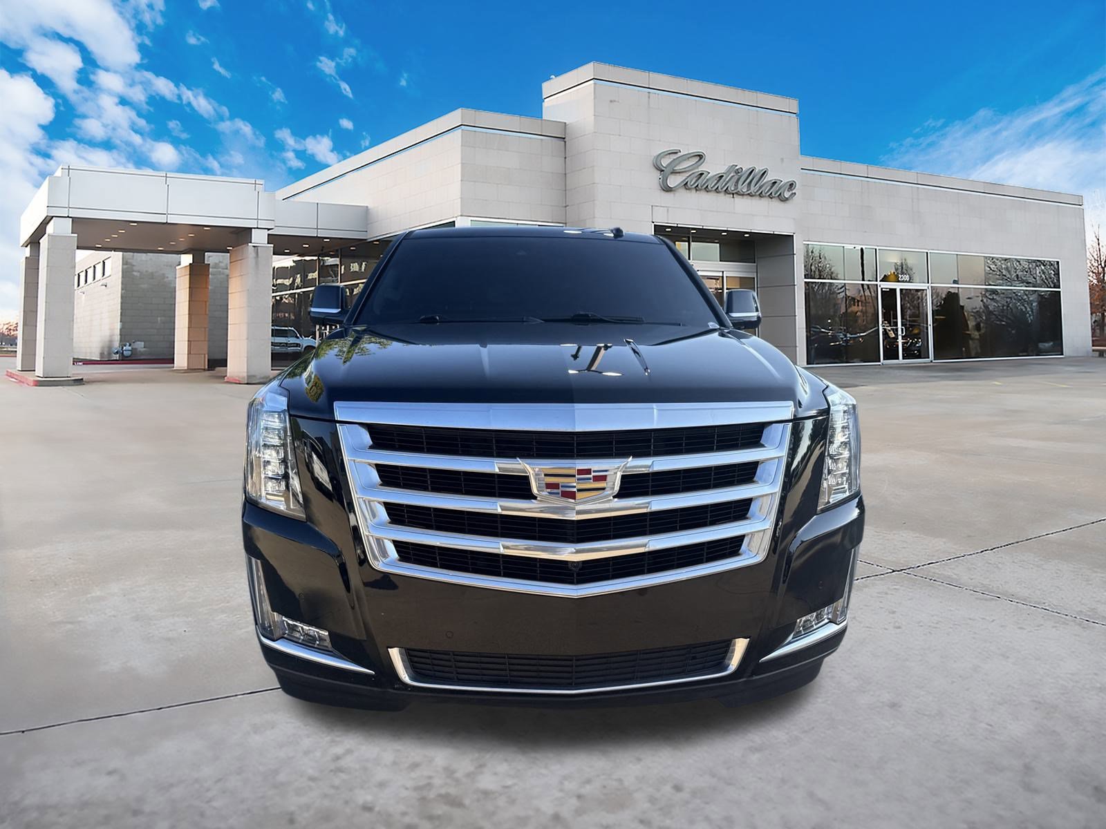2020 Cadillac Escalade Luxury photo 8