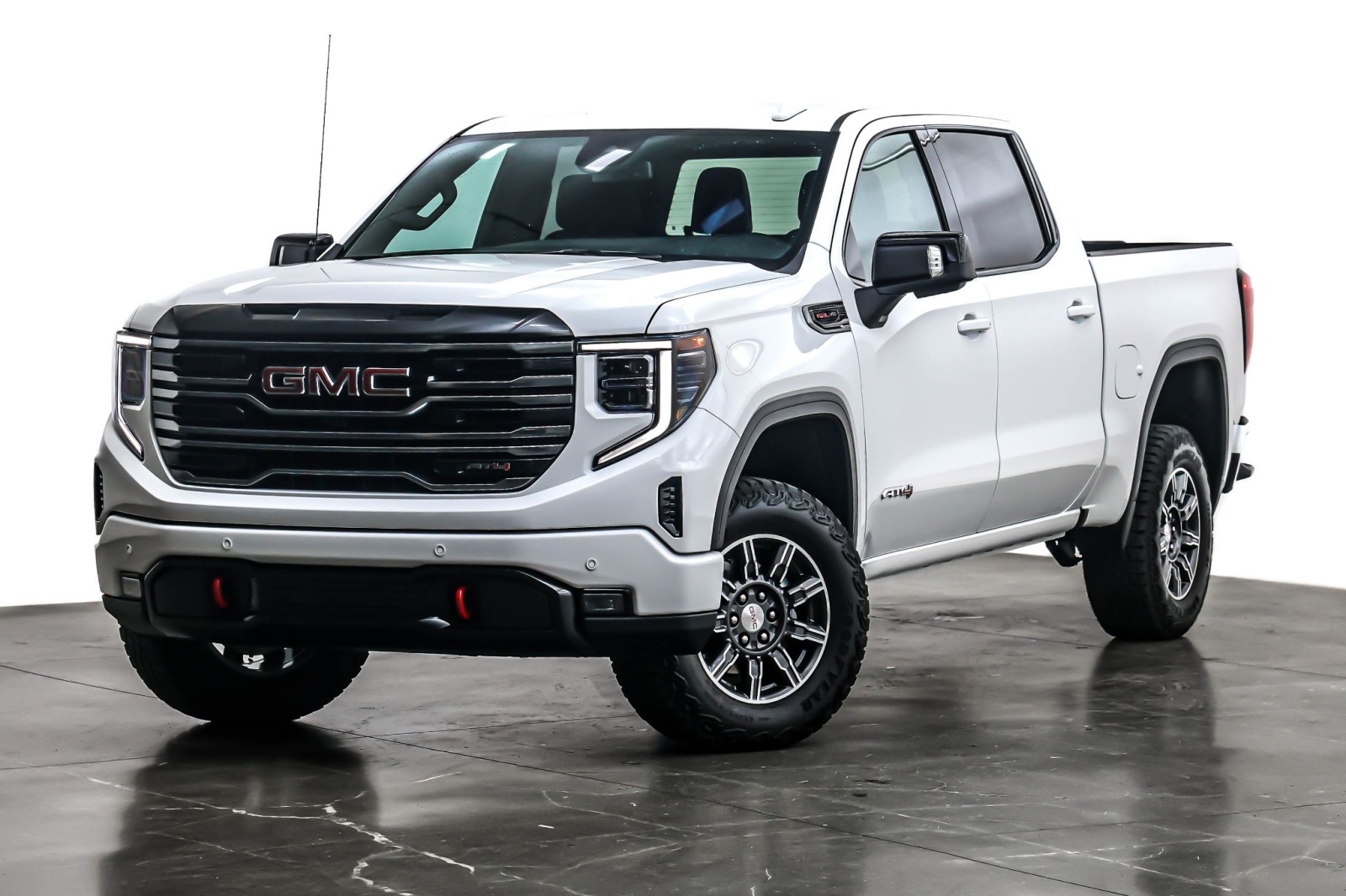2025 GMC Sierra 1500 AT4's photo