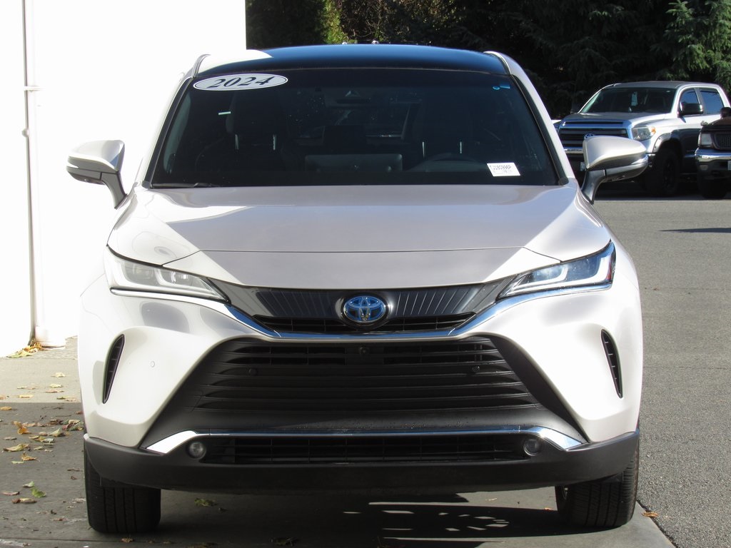 2024 Toyota Venza Limited photo 3