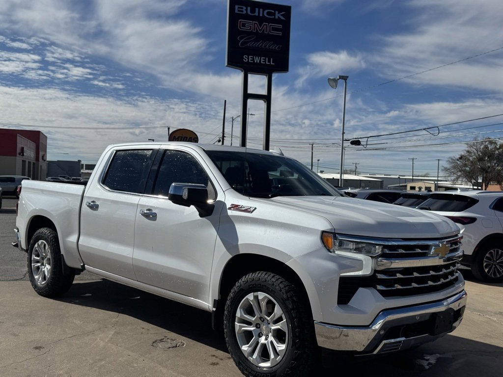 2022 Chevrolet Silverado 1500 LTZ's photo