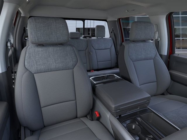 2025 Ford F-150 XLT photo 10