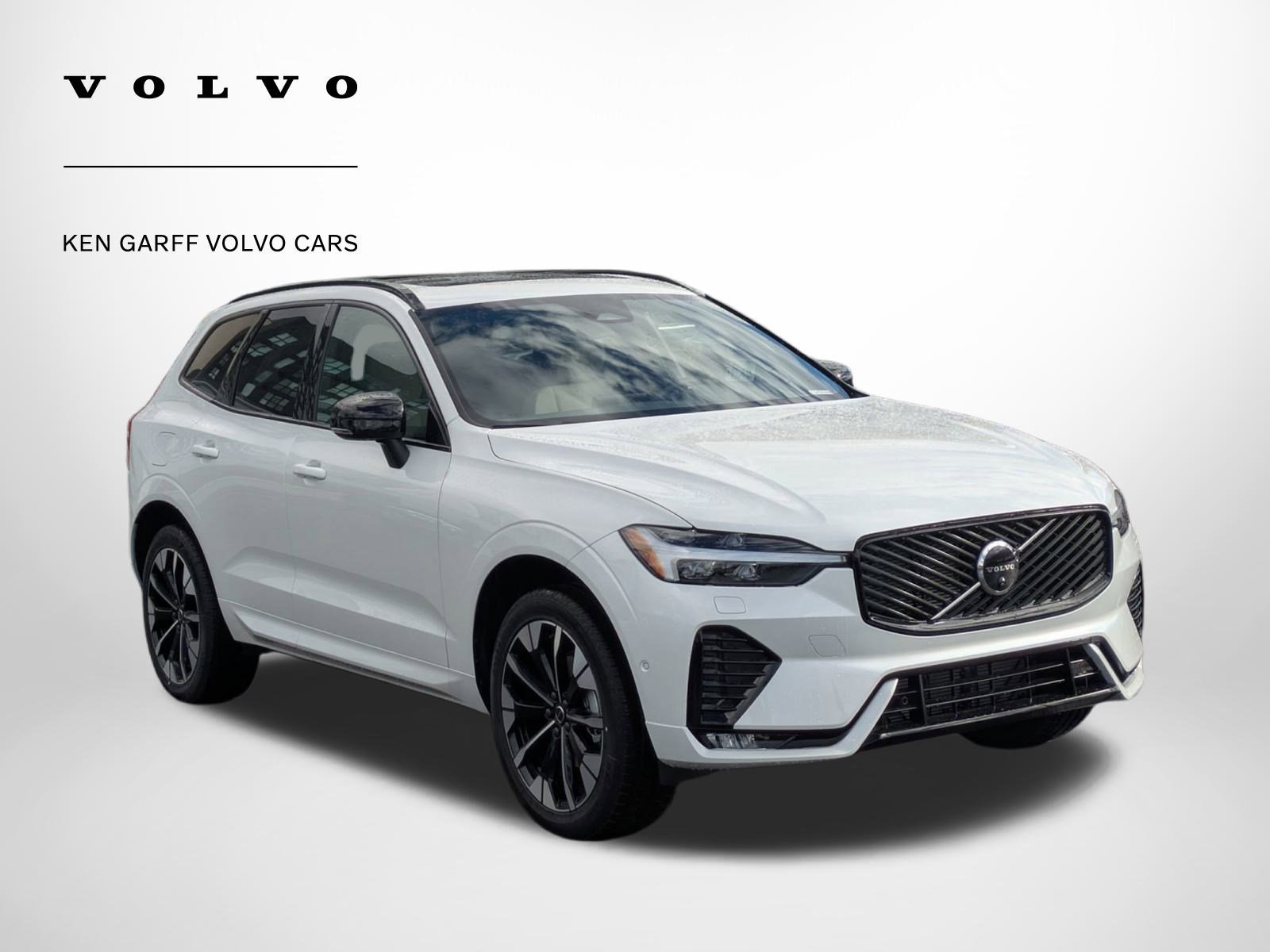 2026 Volvo XC60 Plus's photo
