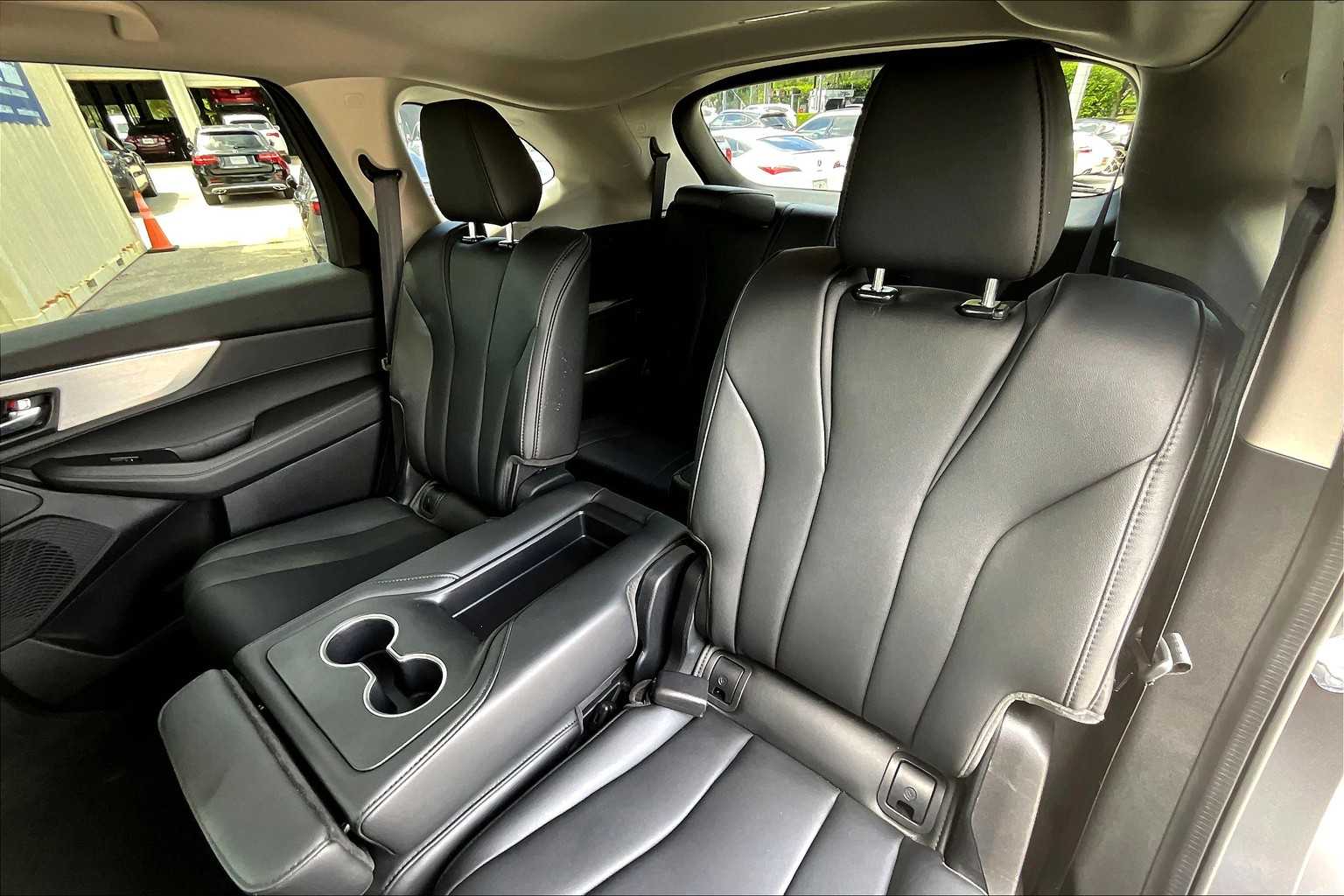 2025 Acura MDX SH-AWD photo 19