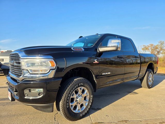 2024 Ram 2500 Laramie photo 3