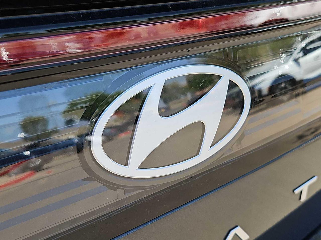 2025 Hyundai Sonata Hybrid Limited photo 11