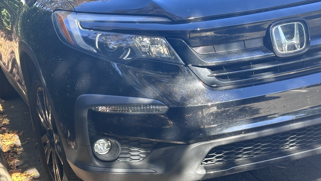 2022 Honda Pilot Special Edition photo 2