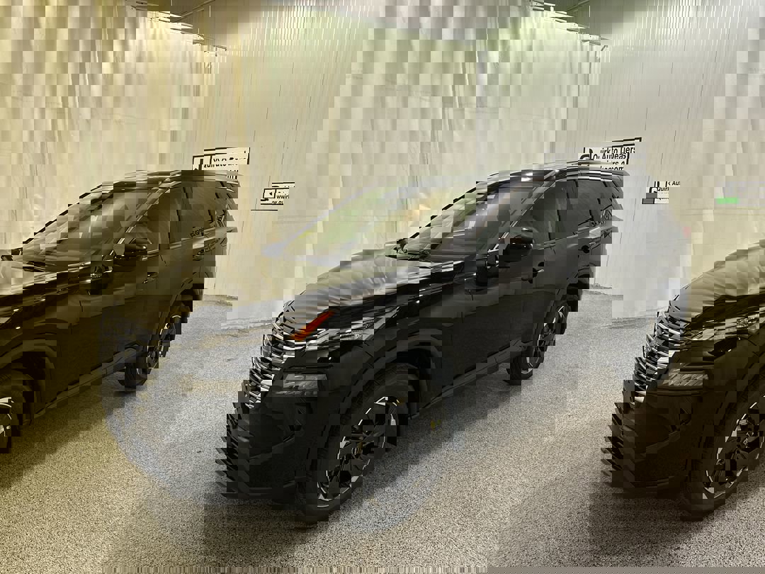 2026 Nissan Rogue SV photo 3