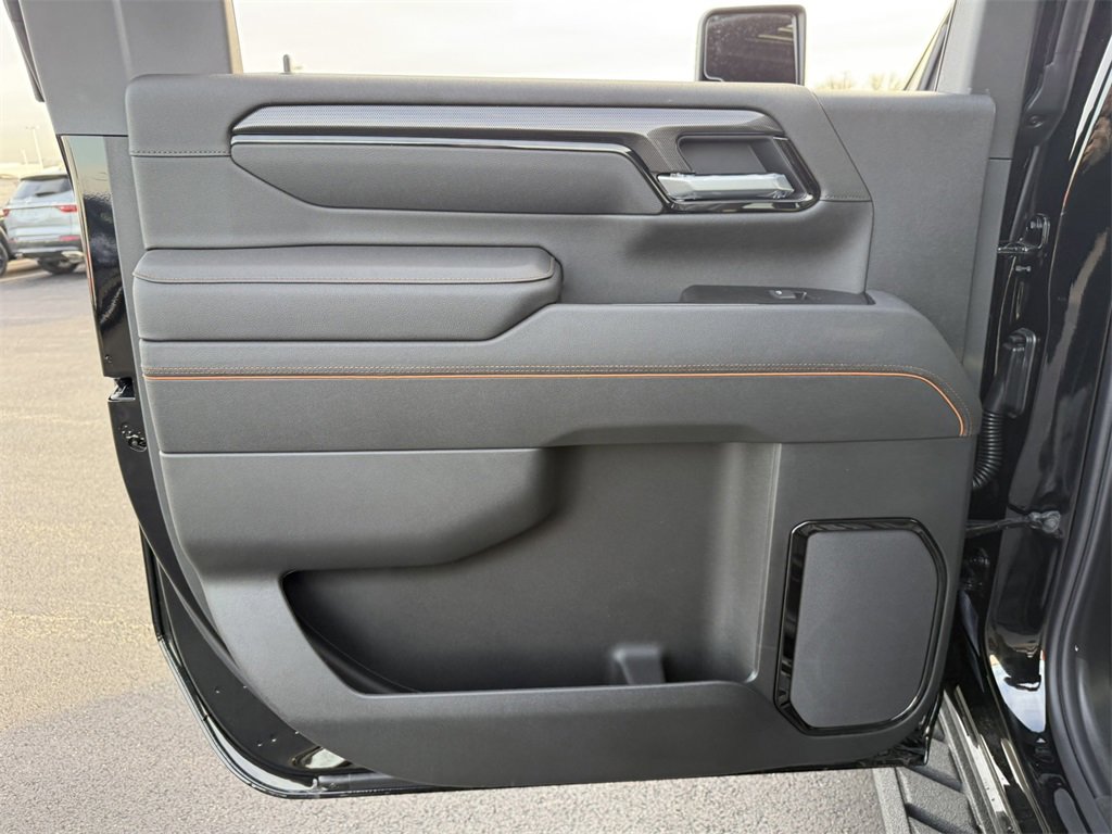 2026 GMC SIERRA HD - Image 30