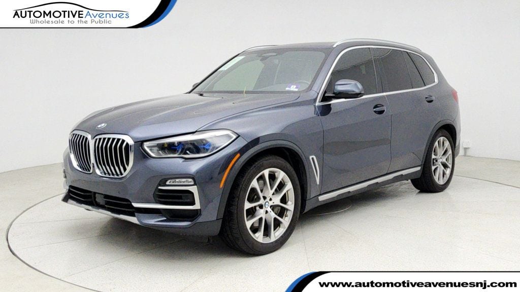 2019 BMW X5 50i's photo