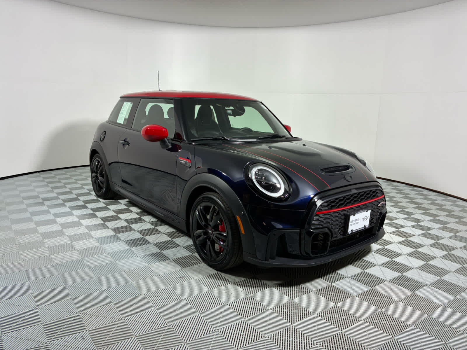 2023 MINI Hardtop 2 Door John Cooper Works's photo