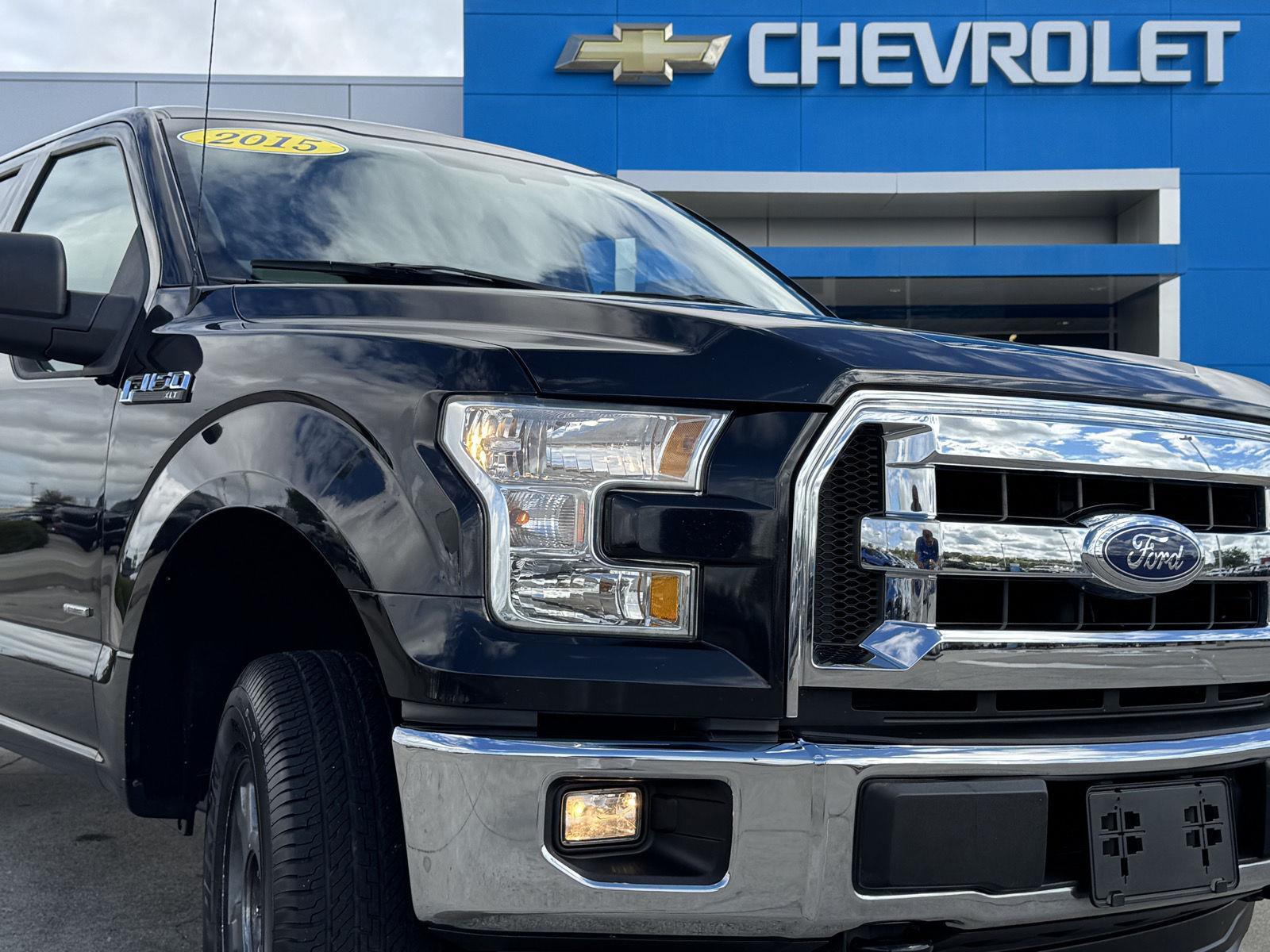2015 Ford F-150 XLT photo 45