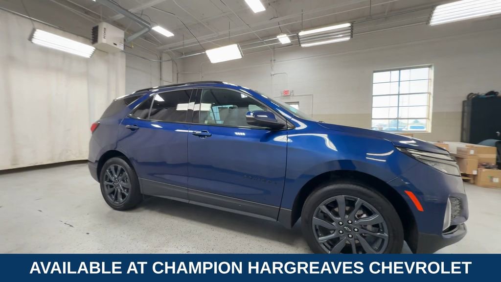 2022 Chevrolet Equinox RS photo 2