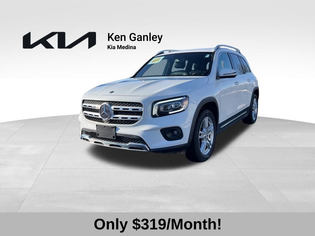 2020 Mercedes-Benz GLB Base's photo