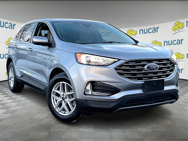 2022 Ford Edge SEL's photo