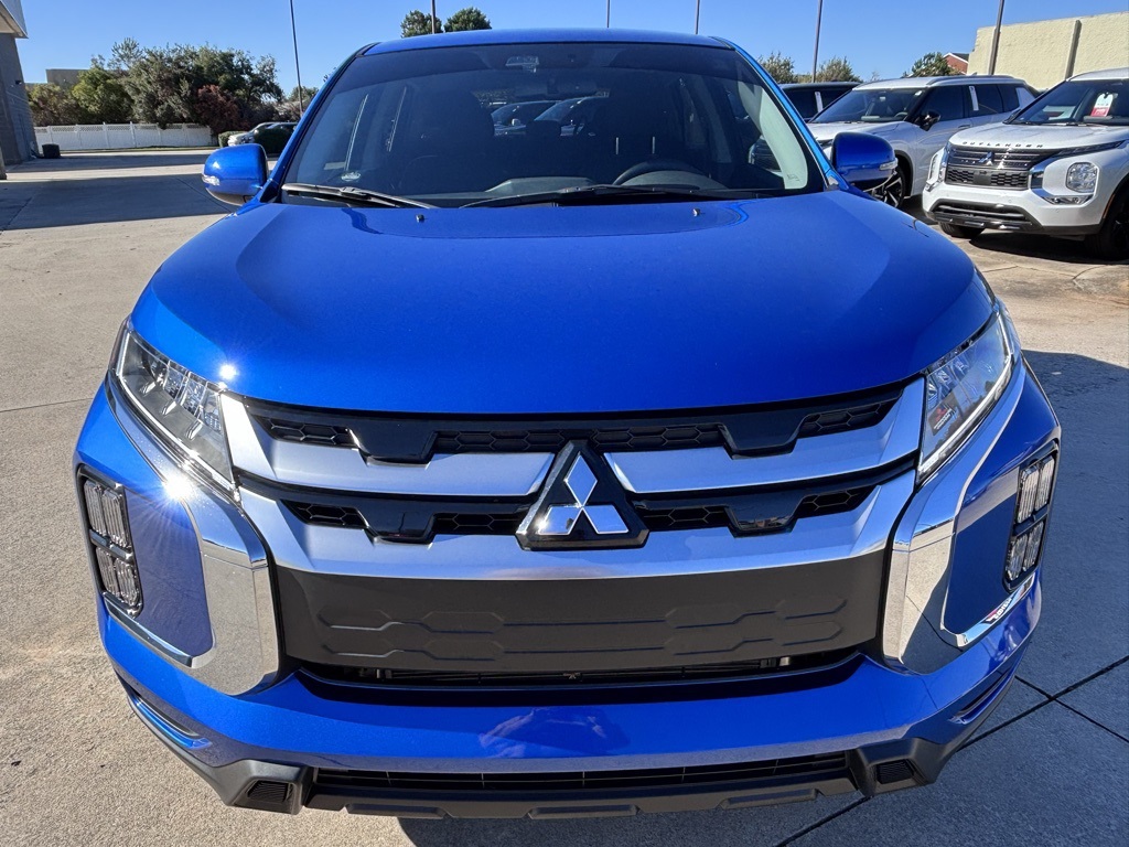 2024 Mitsubishi Outlander Sport ES LE SE photo 2