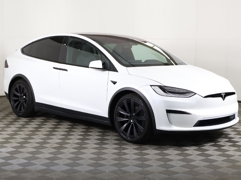 Used 2022 Tesla Model X Long Range with VIN 7SAXCBE54NF335926 for sale in Streetsboro, OH