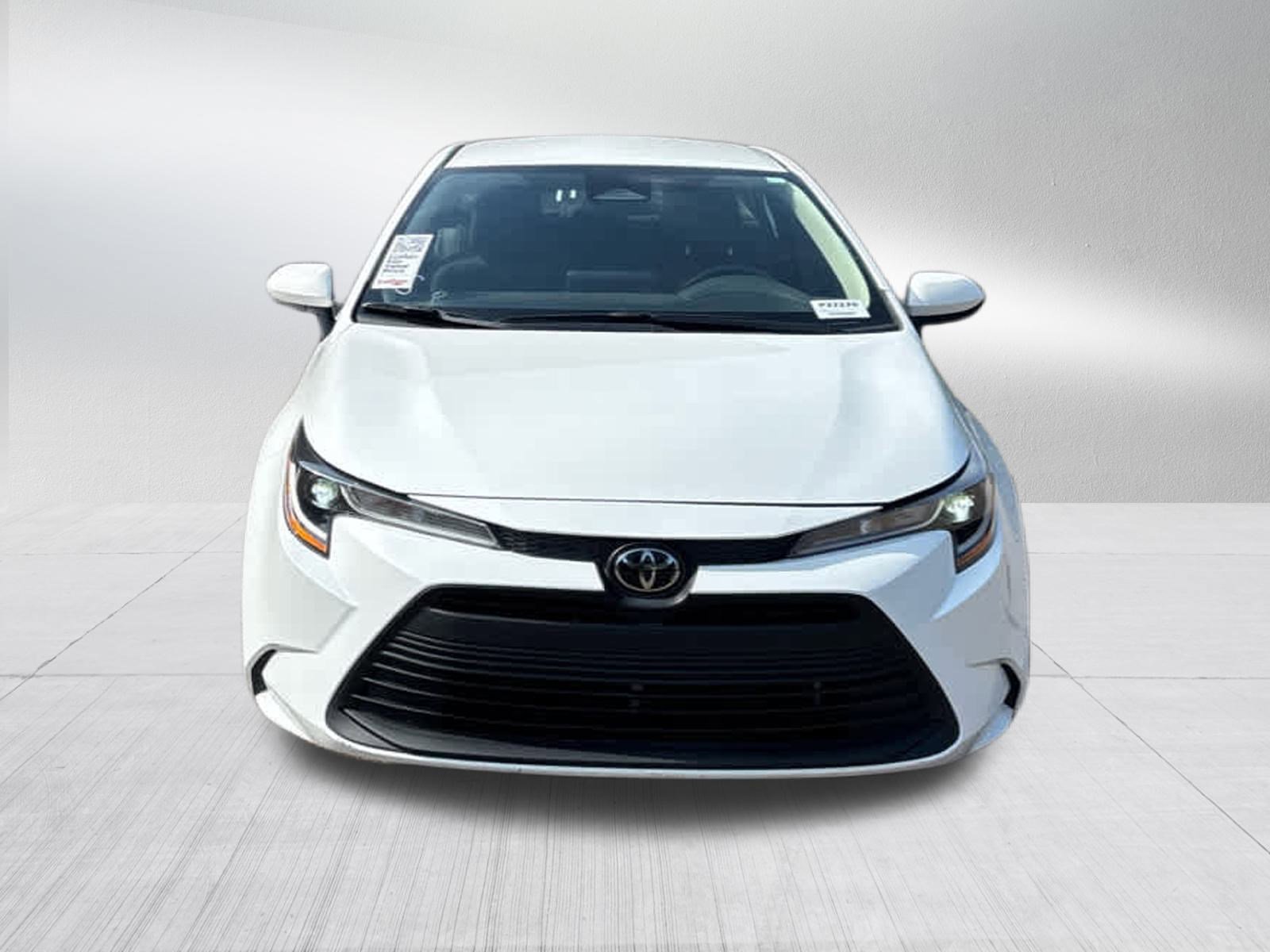 2024 Toyota Corolla LE photo 2
