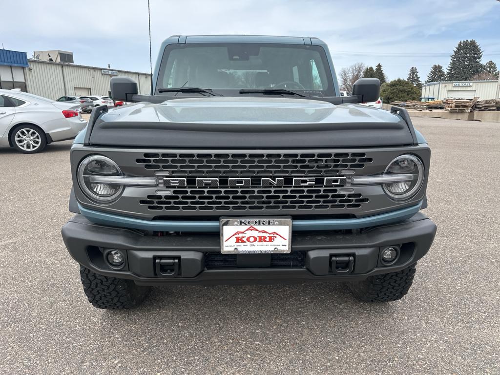 2022 Ford Bronco Badlands photo 3