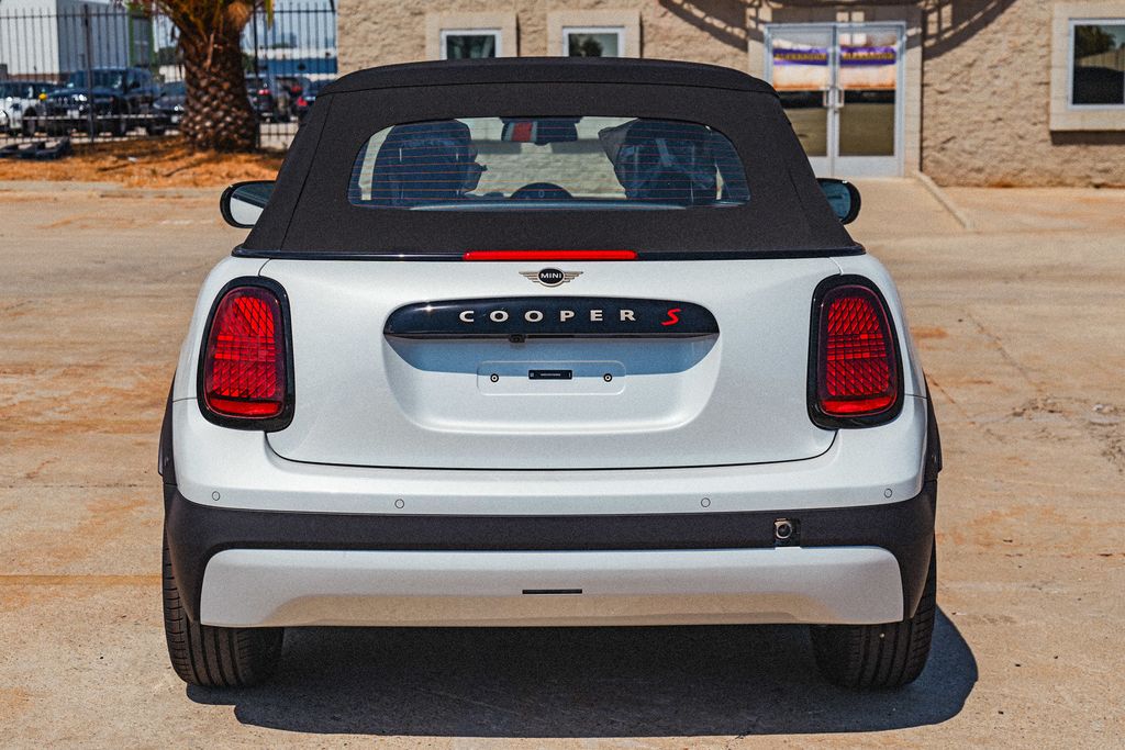 2026 Mini Cooper Convertible Signature photo 3