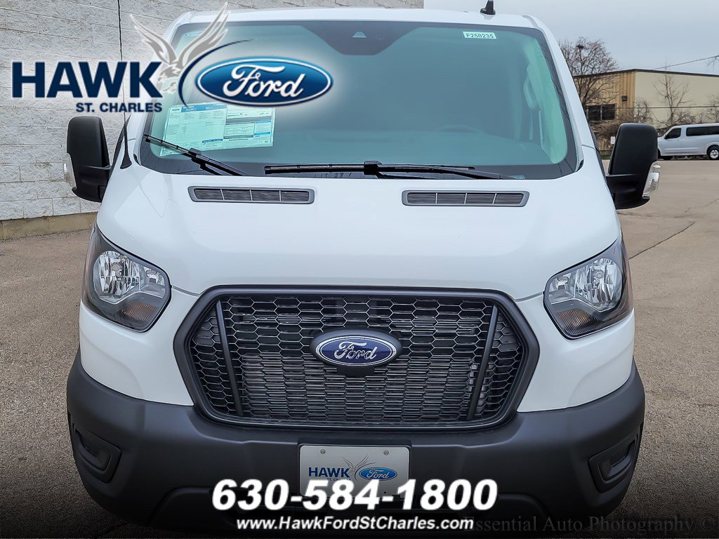 2025 Ford Transit Cargo Van photo 4
