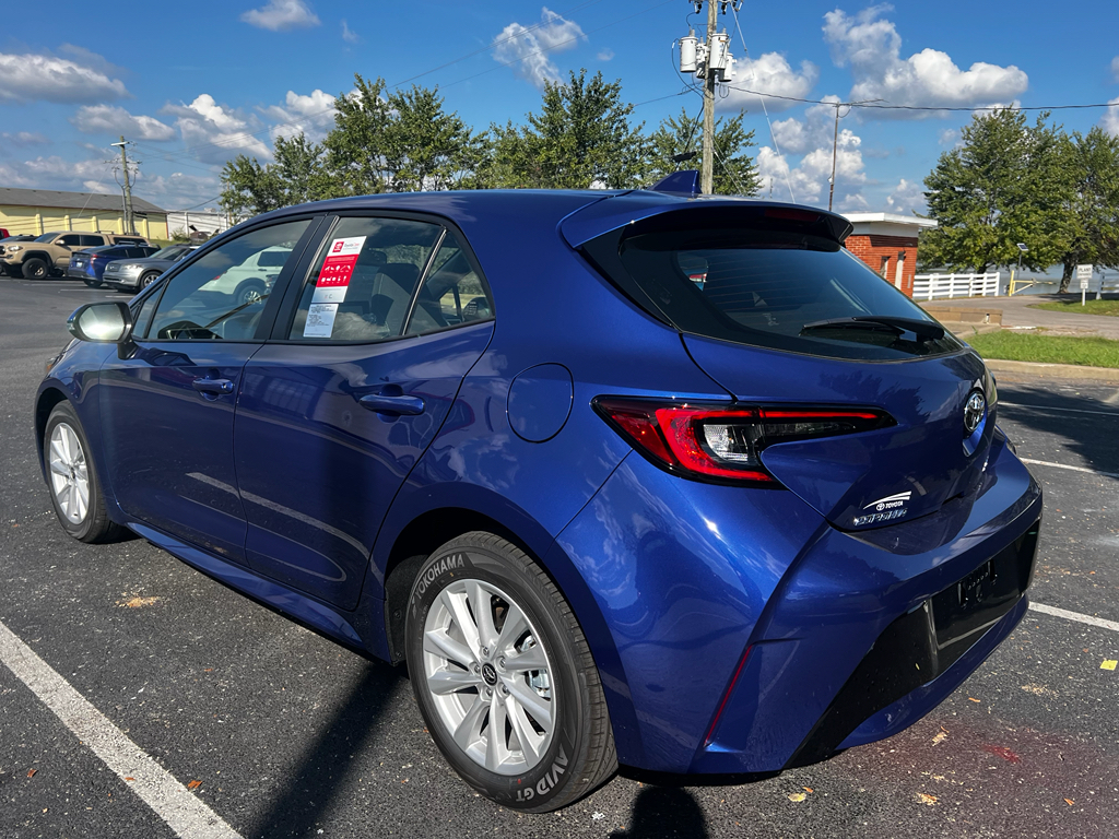 2025 Toyota Corolla SE photo 4