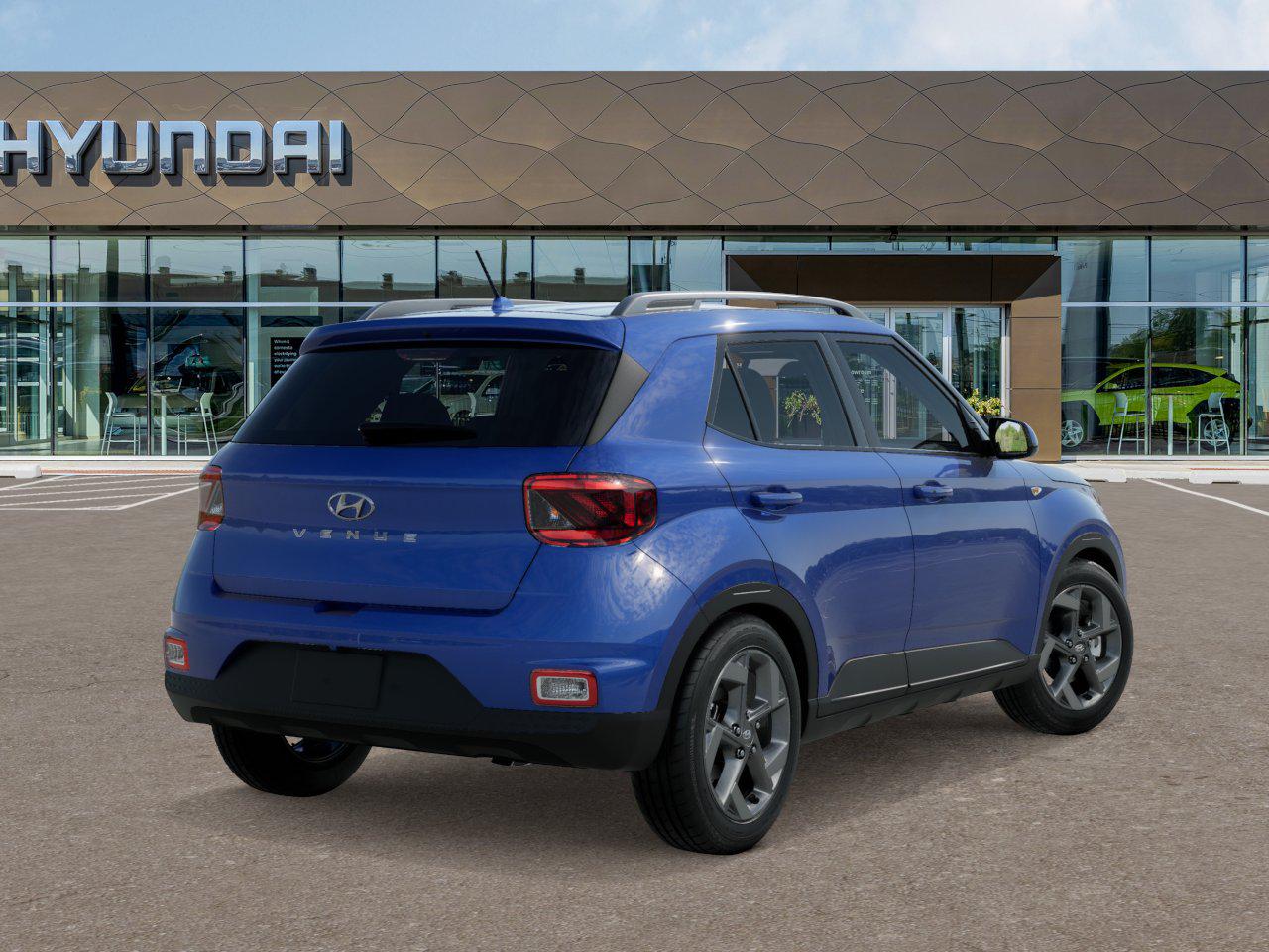 2025 Hyundai Venue SEL photo 2