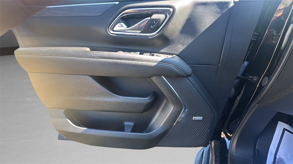 2023 Gmc Yukon SLT photo 18