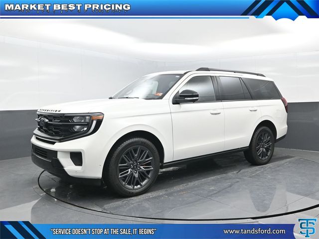 2025 Ford Expedition Platinum's photo