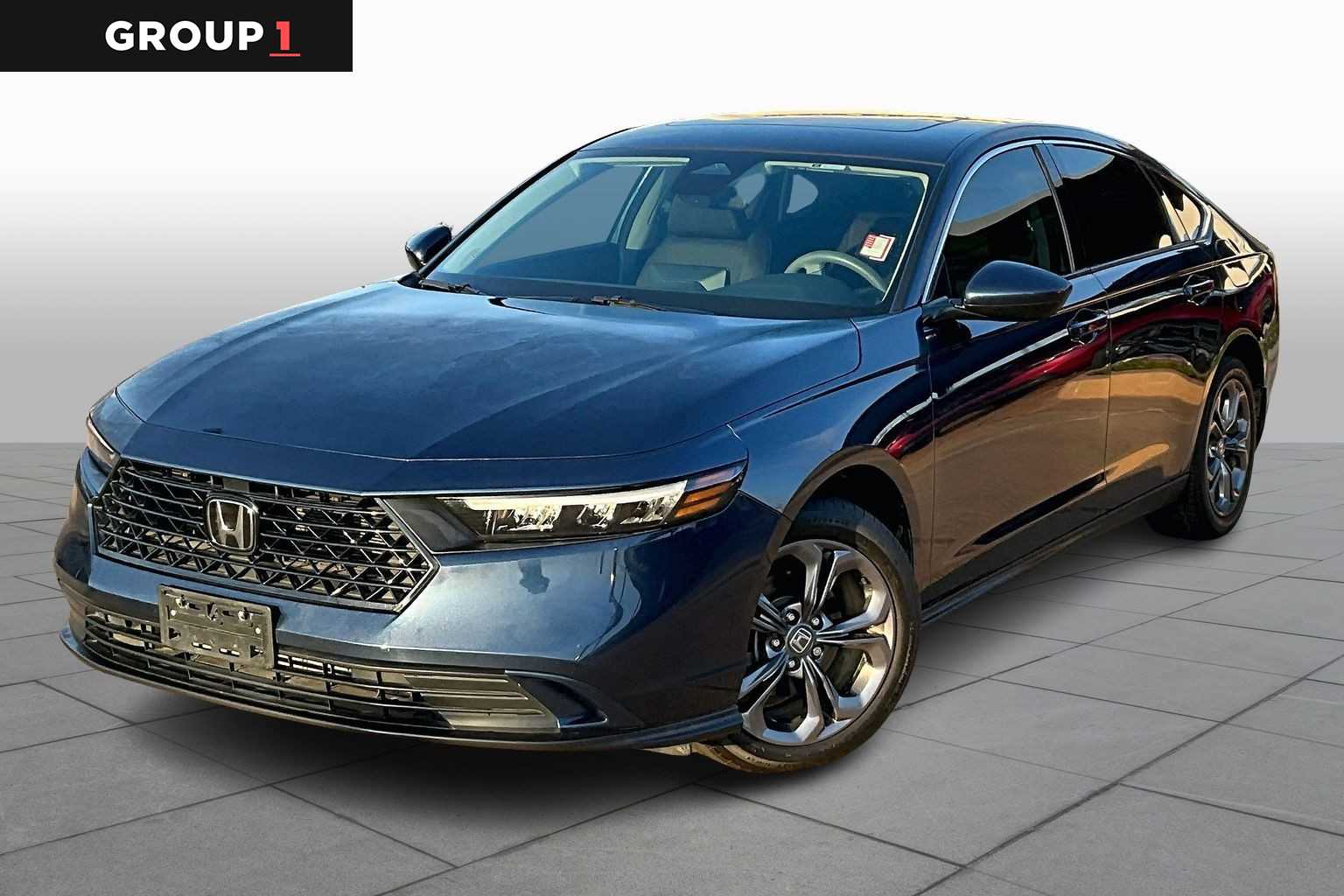 2023 Honda Accord EX's photo