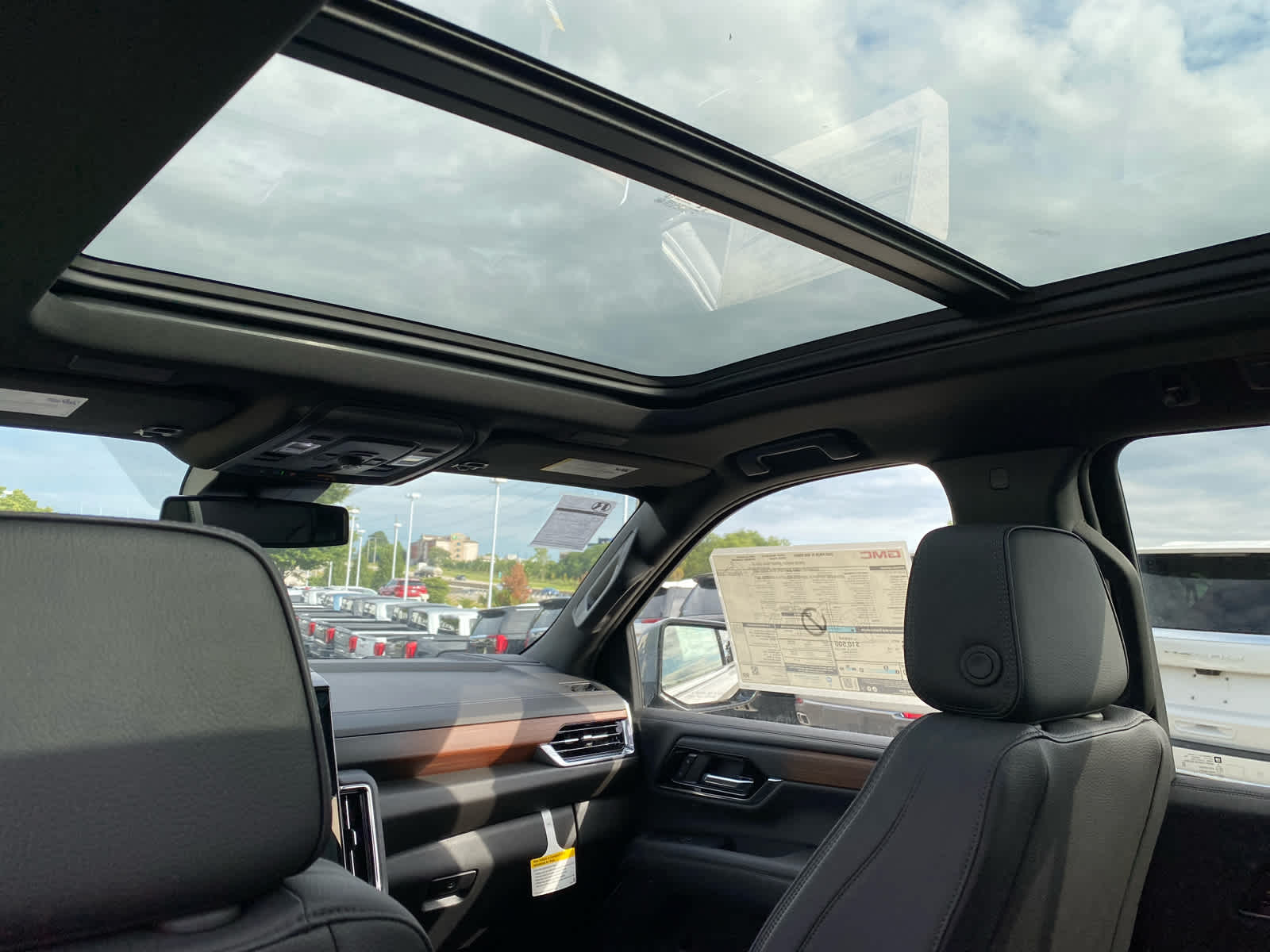 2025 Gmc Yukon XL Denali photo 27