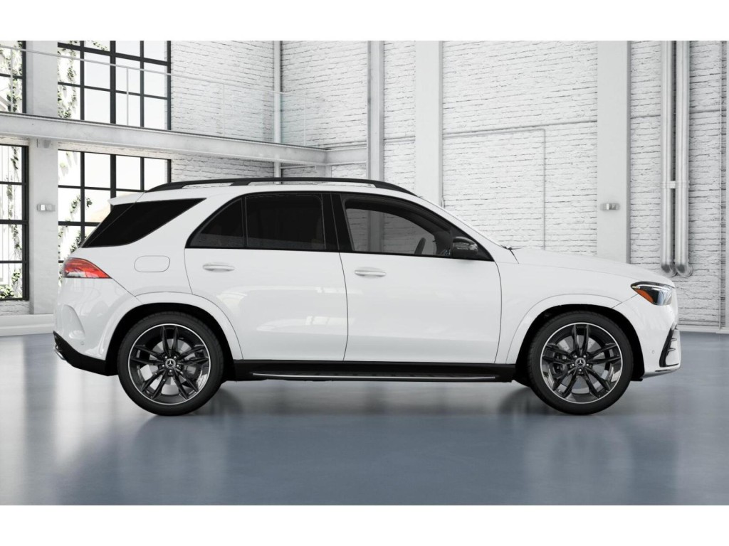 2026 Mercedes Benz GLE 450 4MATIC photo 2