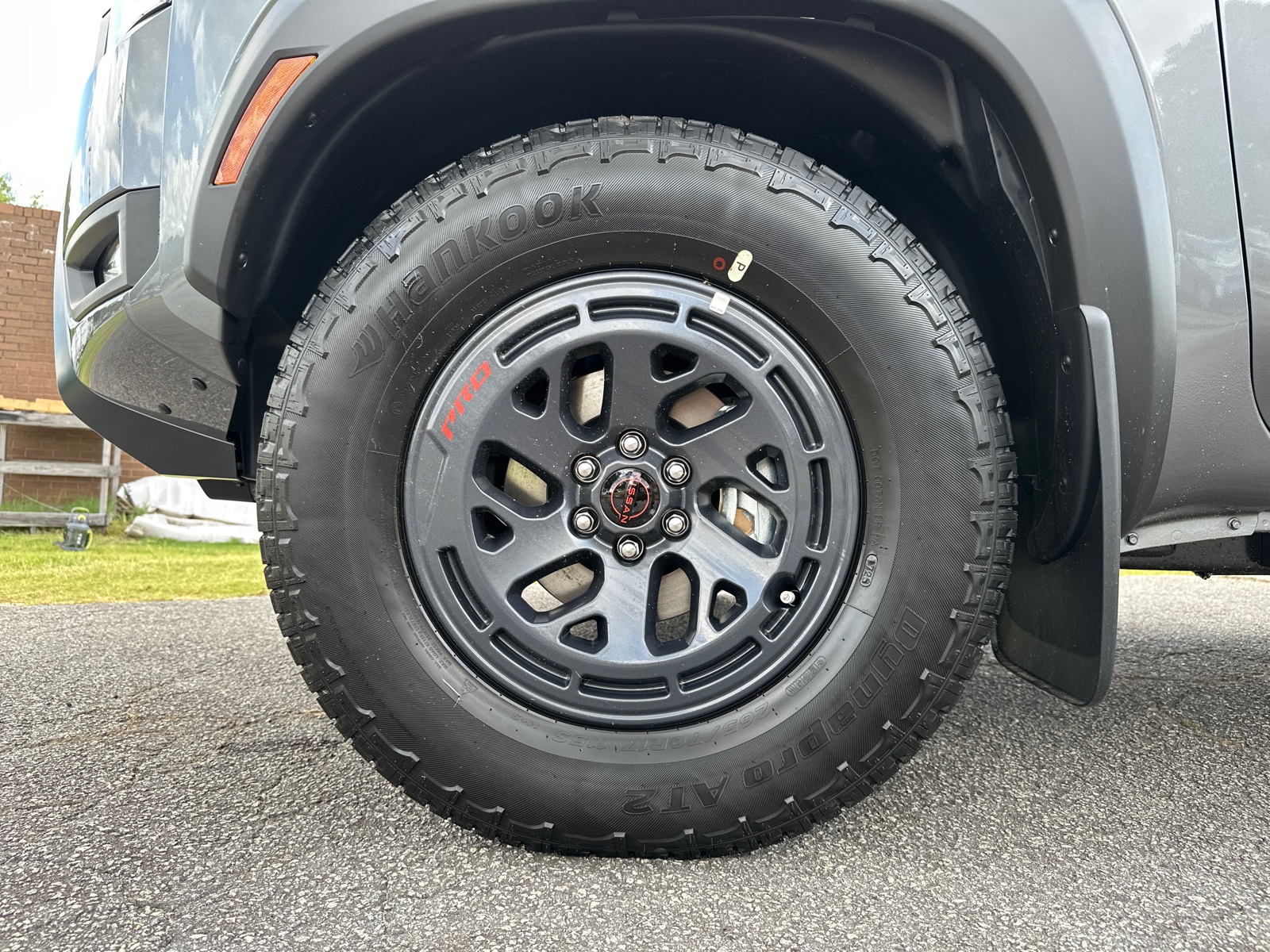 2025 Nissan Frontier PRO-4X photo 11
