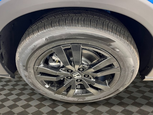 2026 Honda HR-V Sport photo 9