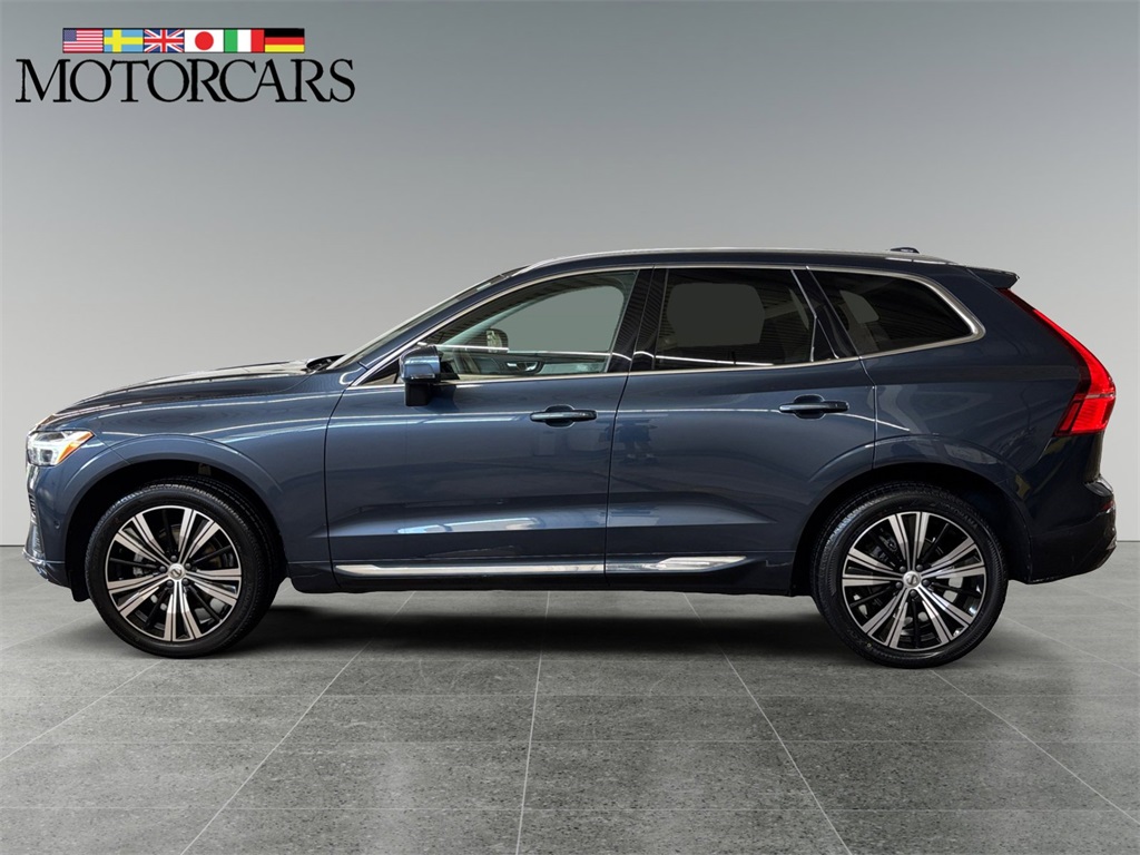 2023 Volvo XC60 B5 Plus photo 6