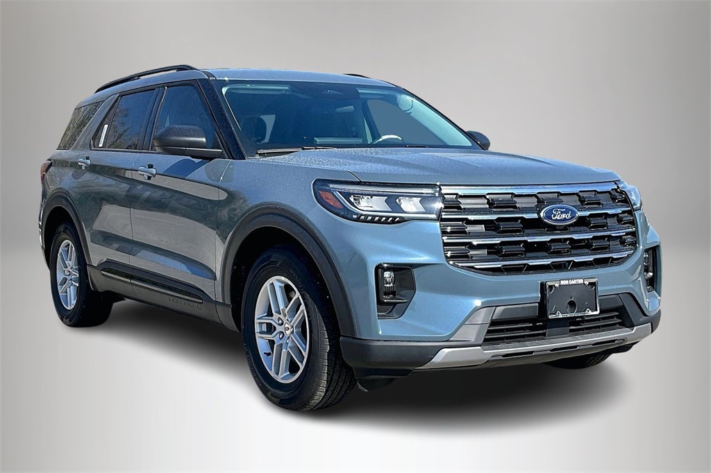 2026 Ford Explorer Active's photo