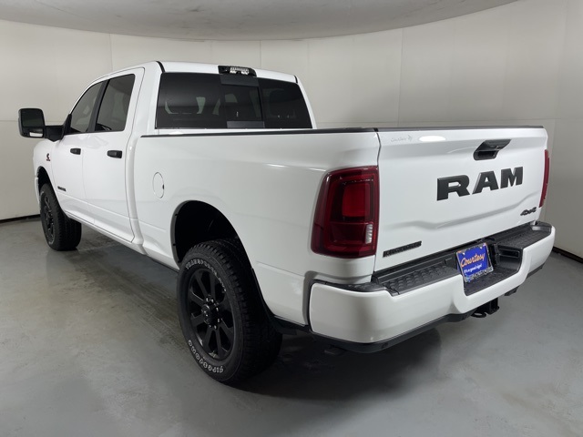 2026 Ram 2500 Big Horn photo 6
