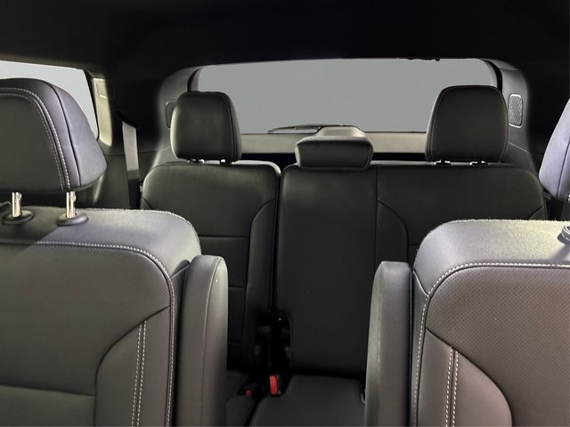 2024 Chevrolet Traverse photo 35