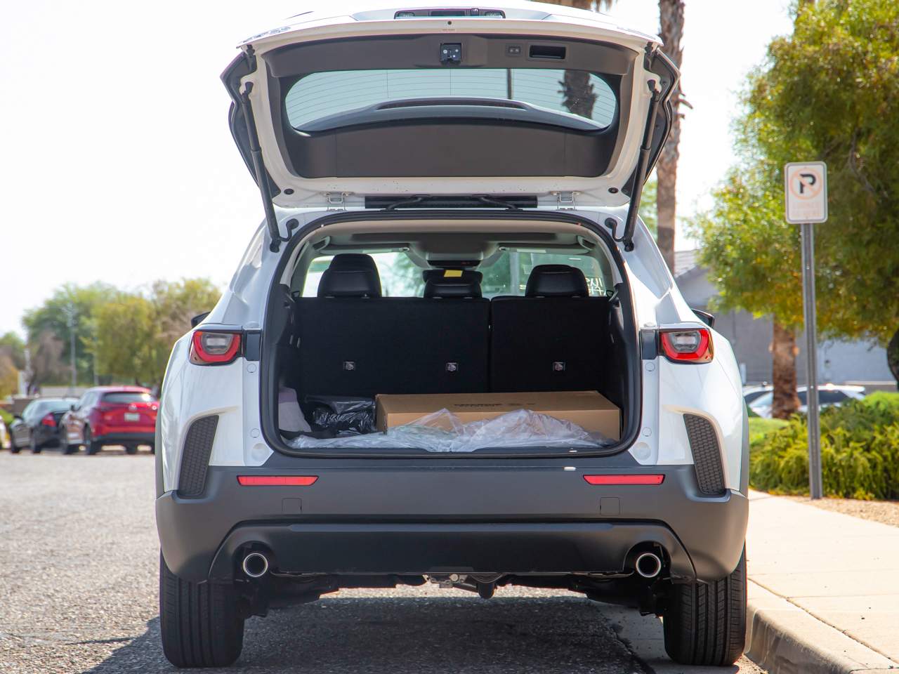 2025 Mazda CX-50 2.5 S Premium photo 3