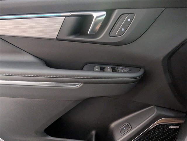 2025 Buick Enclave Preferred photo 13