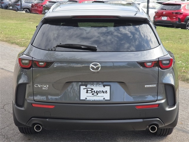 2025 Mazda CX-50 2.5 Select photo 8