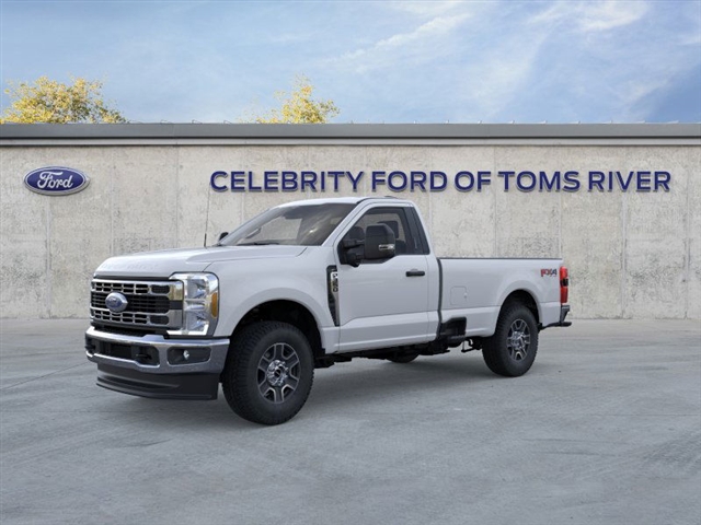 2025 Ford F-350 Super Duty XLT's photo