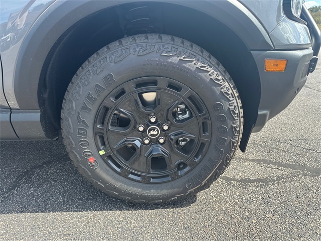 2025 Ford Bronco Sport Outer Banks photo 12