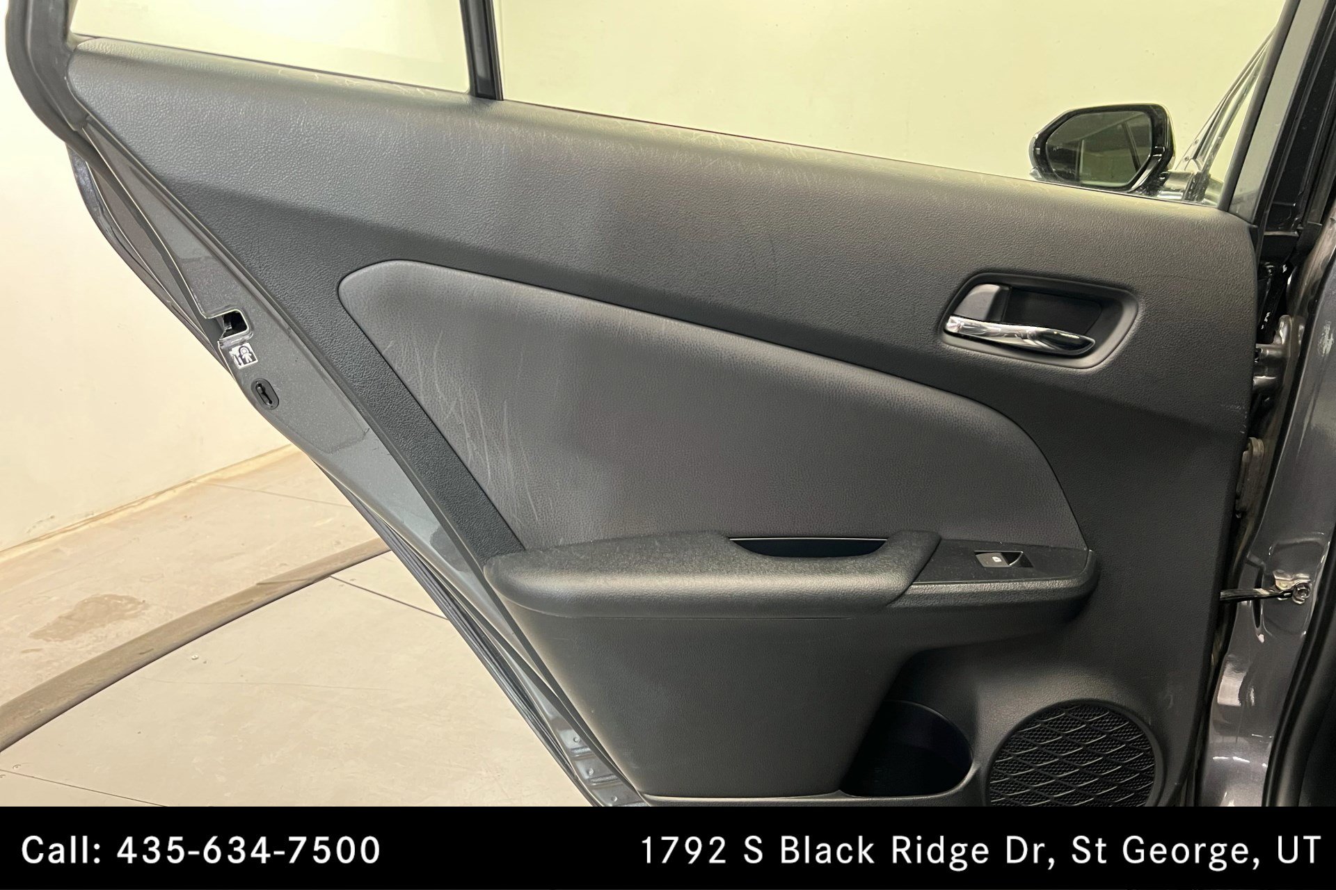 2017 Toyota Prius Two photo 18