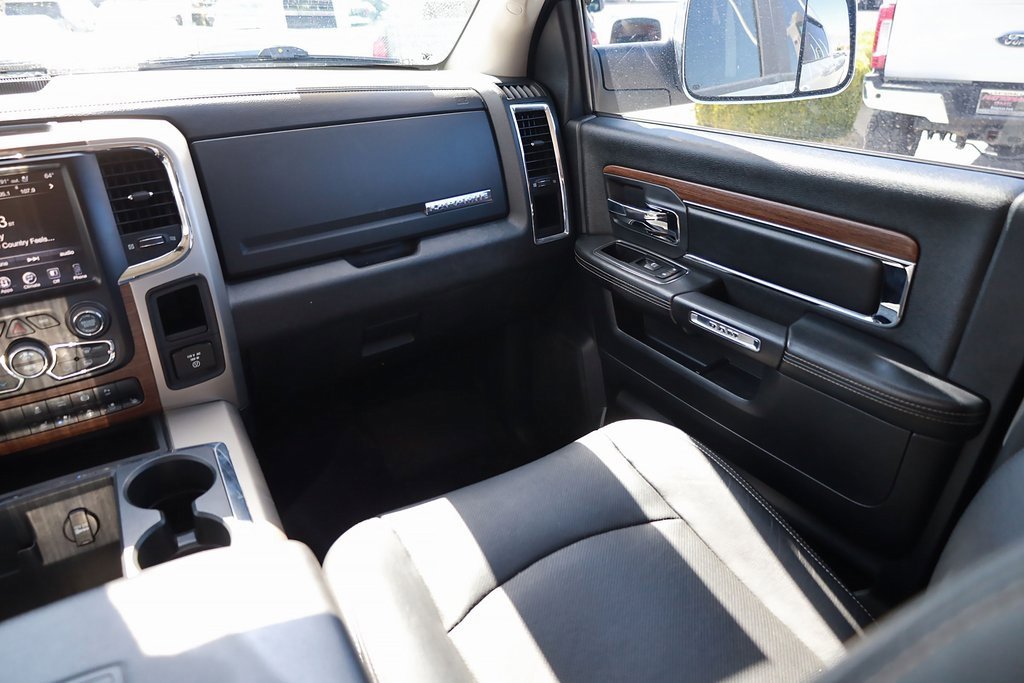 2014 Ram 3500 Laramie photo 20