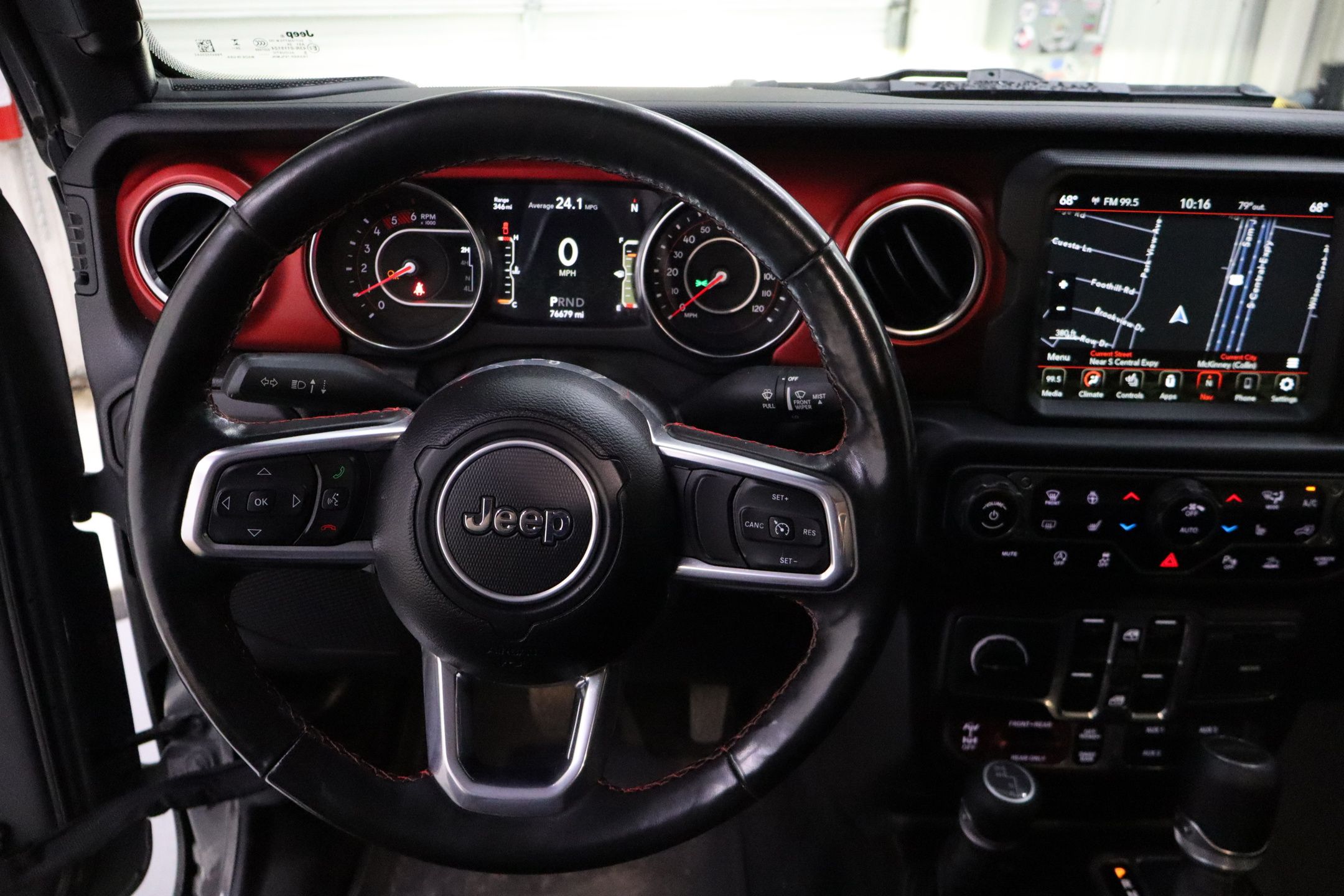 2021 Jeep Gladiator Rubicon photo 12