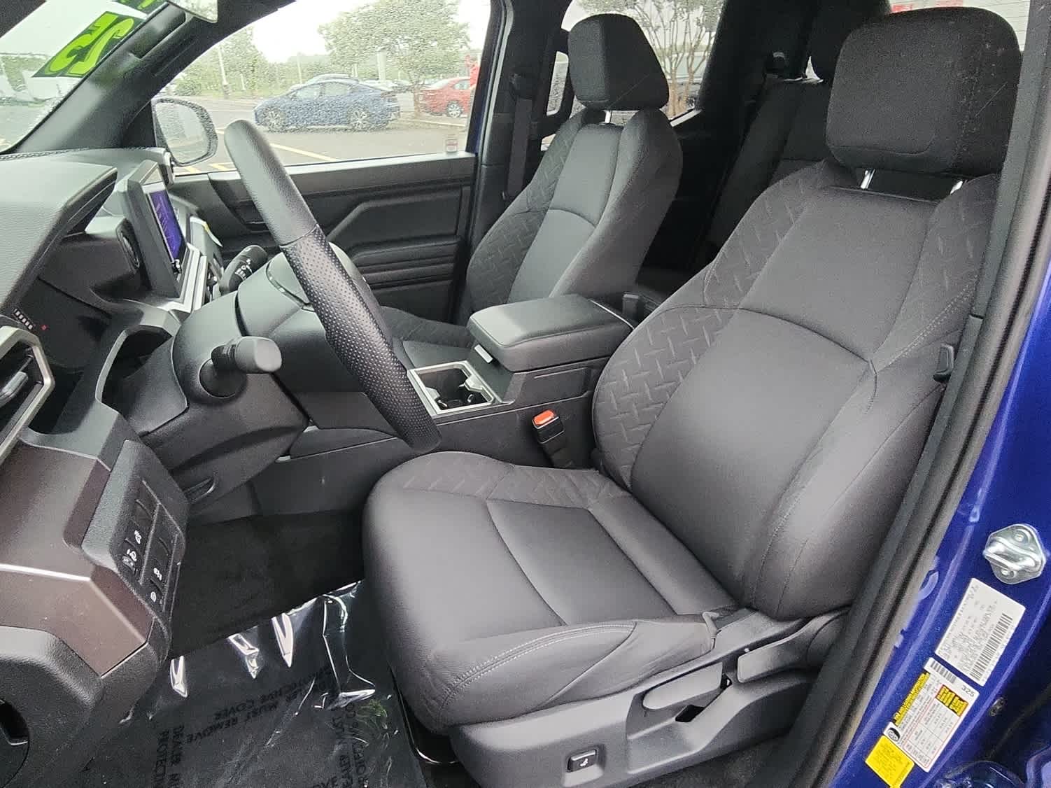 2025 Toyota Tacoma SR5 Double Cab photo 9